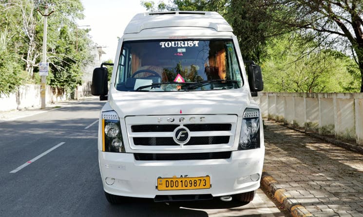 14+1 Seater Tempo Traveller On Rent In Udaipur