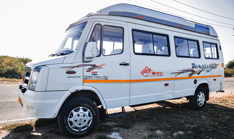Tempo Traveller For Udaipur Sightseeing